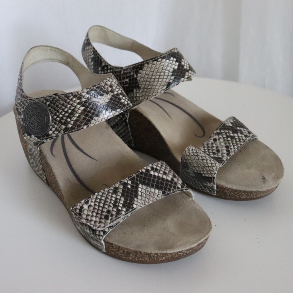 ABEO B.I.O.system “Una Metatarsal” Snake Skin Print Wedge Sandals